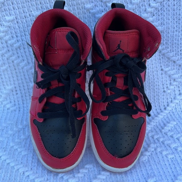 Air Jordan 1 Mid Reverse Bred Nike size 1Y - Picture 6 of 14